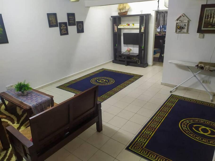 D Area Last Worldtambun Fully Aircond Ipoh